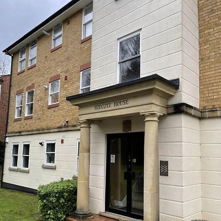 Stunning Studio Flat - Free Parking - 3 Min From Sutton Station Lejlighed Eksteriør billede